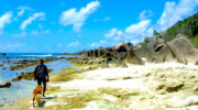 Anse aux Cedres, La Digue, Seychellen, Wanderung mit Rondy Payet