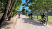La Digue Island, Seychellen, Downtown Bicycle Ride