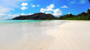 Praslin Island, Seychellen, Cote d'Or, Anse Volbert Beach