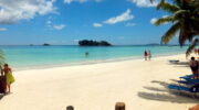 Praslin Island, Seychellen, Cote d'Or, Anse Volbert Beach