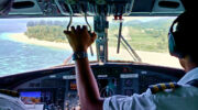 Praslin Island, Seychellen, Landeanflug mit Air Seychelles Twin Otter